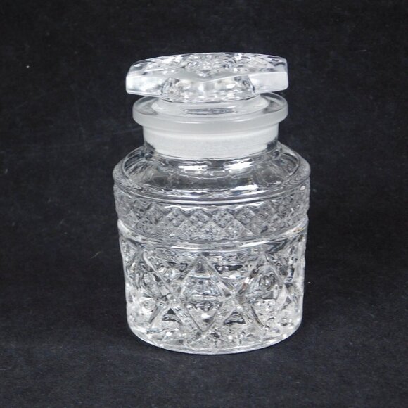 Imperial Glass Cape Cod Clear Rare Horseradish Jar with Lid Discontinued 3.75" - Picture 2 of 9